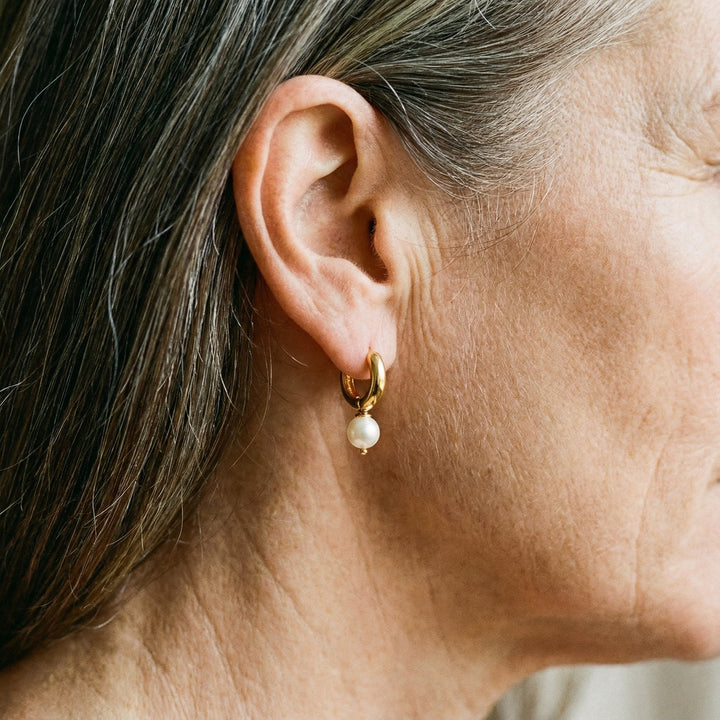 Malé Zlaté Náušnice z Perel