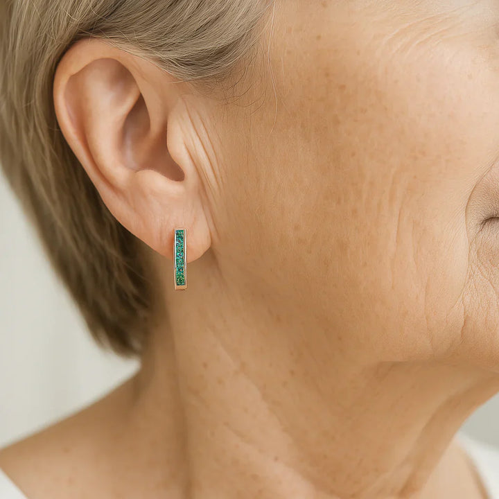 Zlaté náušnice ze smaragdu a diamantu